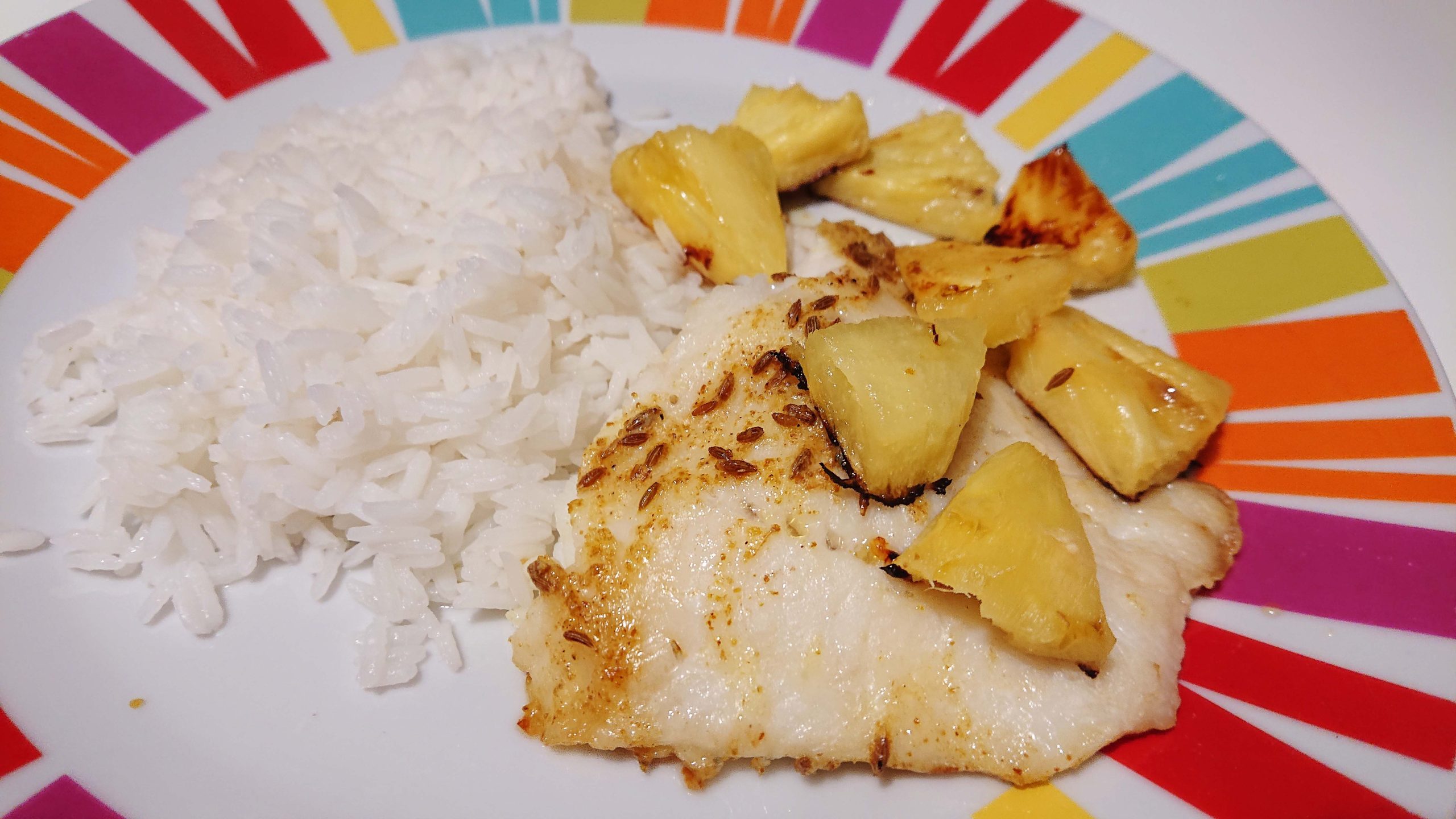 Filets de vieille à l'ananas et aux saveurs exotiques